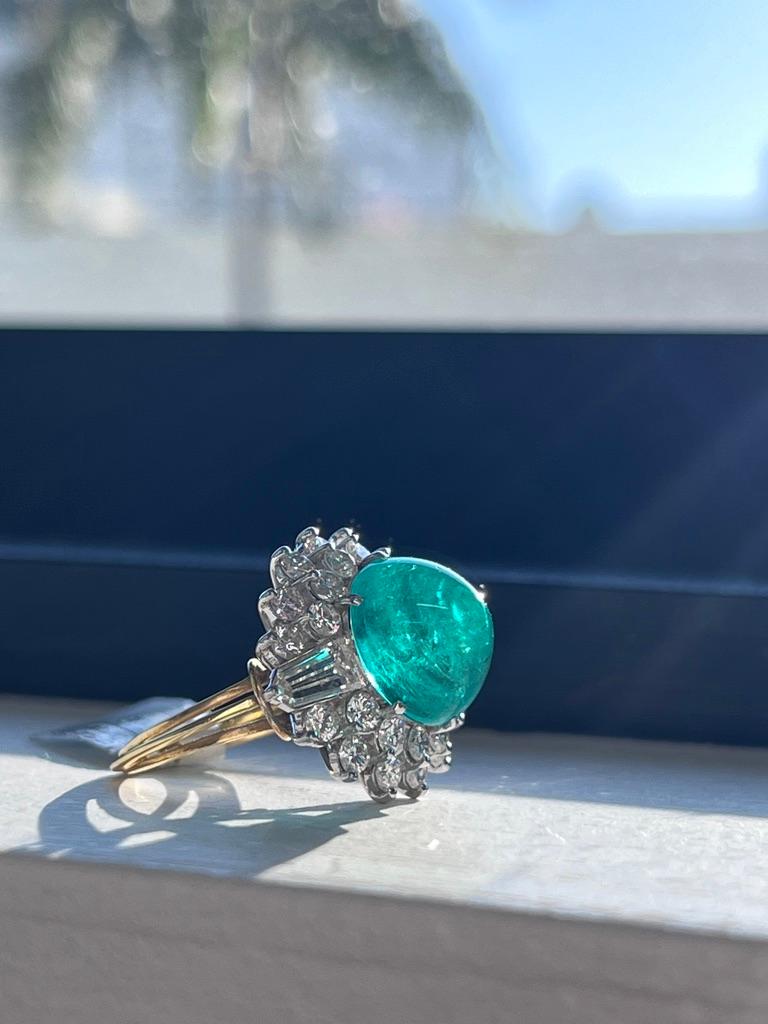 Colombian Emerald AGL-Certified Cabochon Ring with Diamond Halo For Sale 3