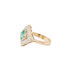 Colombian Emerald and Baguette Cut Diamond 18 Carat Gold Square Dress Ring