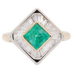 Colombian Emerald and Baguette Cut Diamond 18 Carat Gold Square Dress Ring Colombian Emerald and Baguette Cut Diamond 18 Carat Gold Square Dress Ring