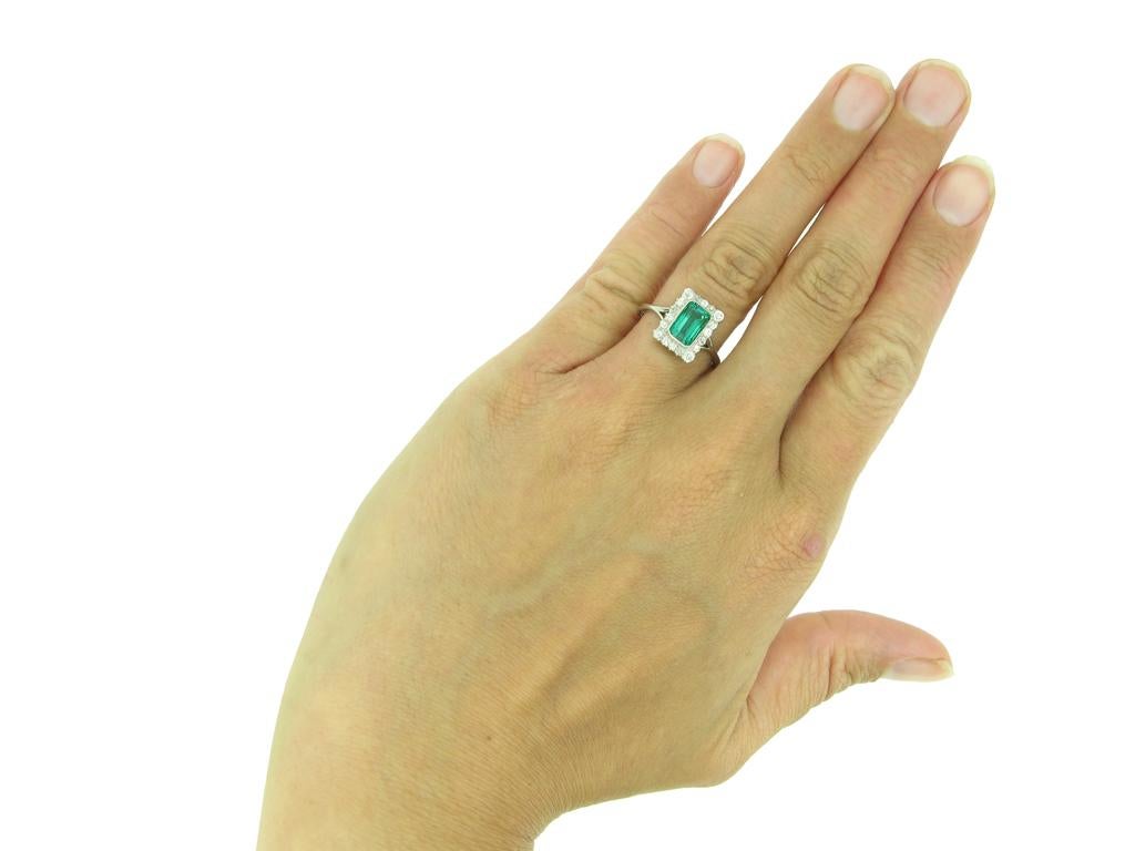 Women's or Men's Colombian Emerald and Diamond Cluster Ring, circa 1920 For Sale