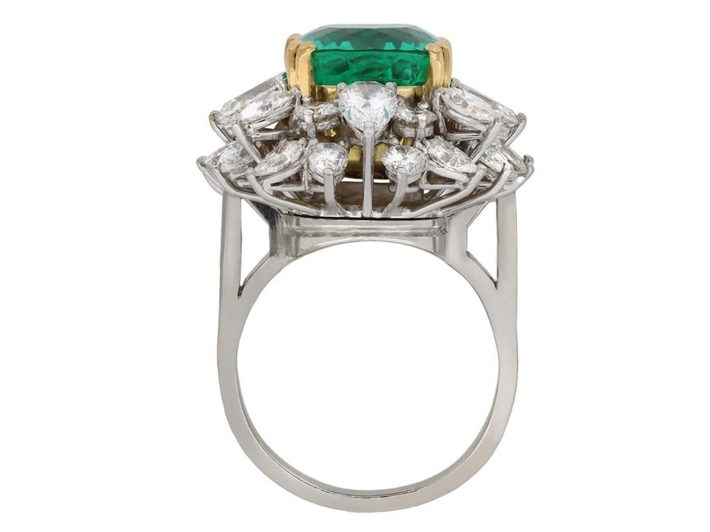 For Sale:  No Oil Colombian Emerald and Diamond Cluster Ring, circa 1970 4
