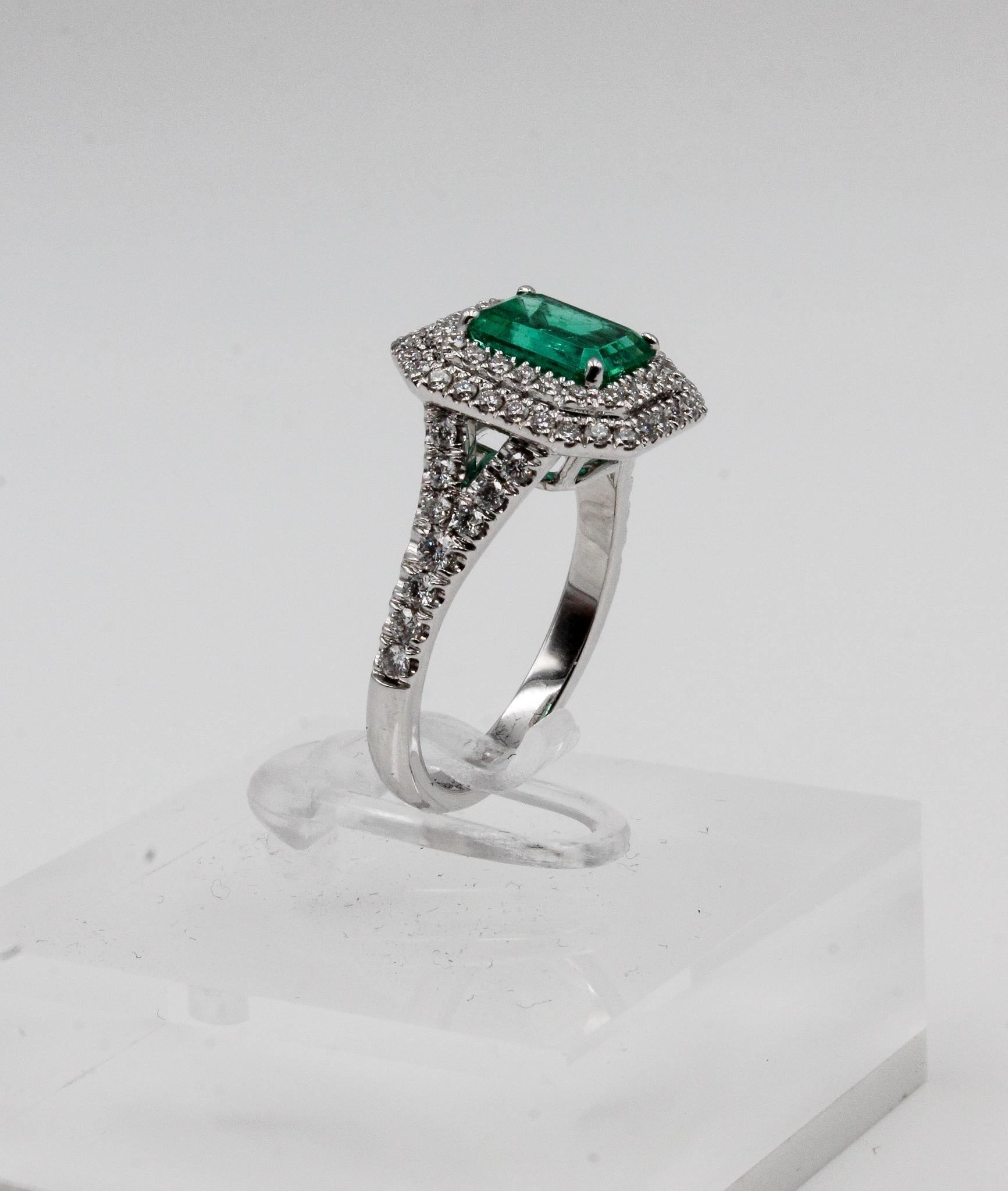 Anello con smeraldo colombiano e diamante a doppio anello, certificato GRS in vendita 1