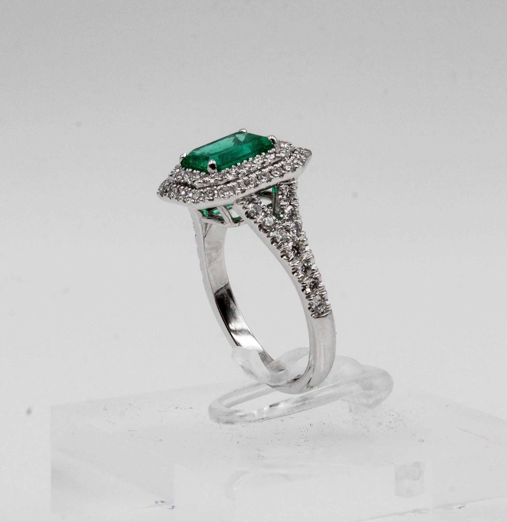 Anello con smeraldo colombiano e diamante a doppio anello, certificato GRS in vendita 3