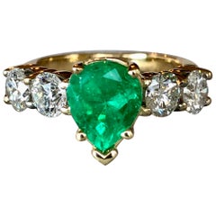 Emeralds Maravellous Colombian Emerald Diamond Engagement Ring 14 Karat