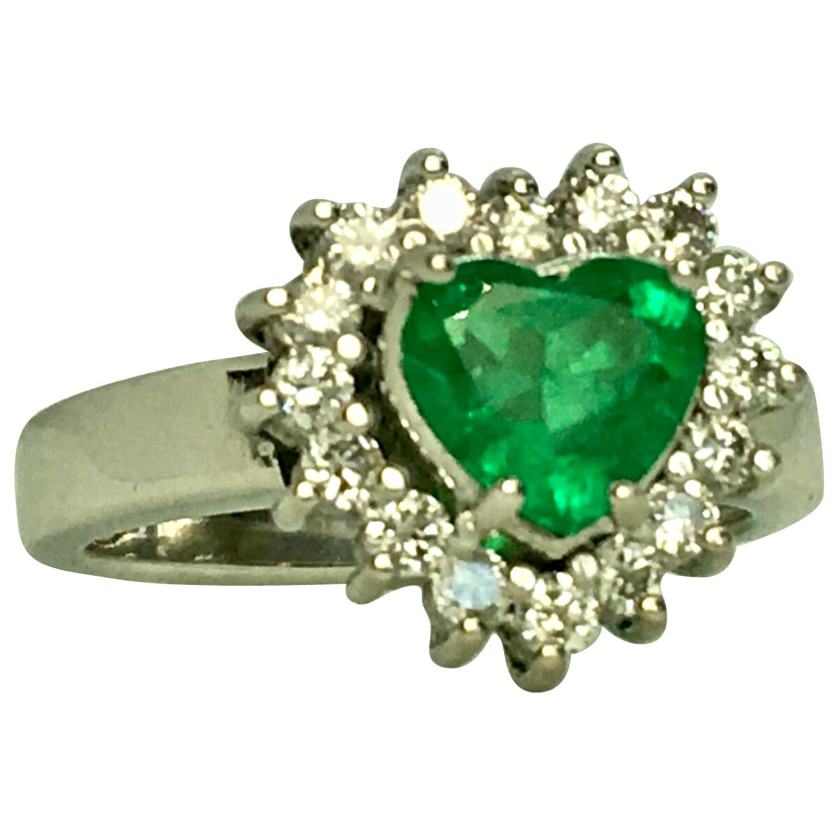 Colombian Emerald and Diamond Engagement Ring 18 Karat Gold