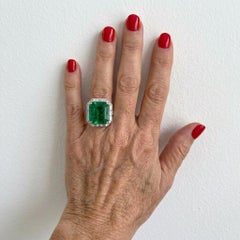 Colombian Emerald and Diamond Ring – 13.21 Carat Emerald Diamond Ring