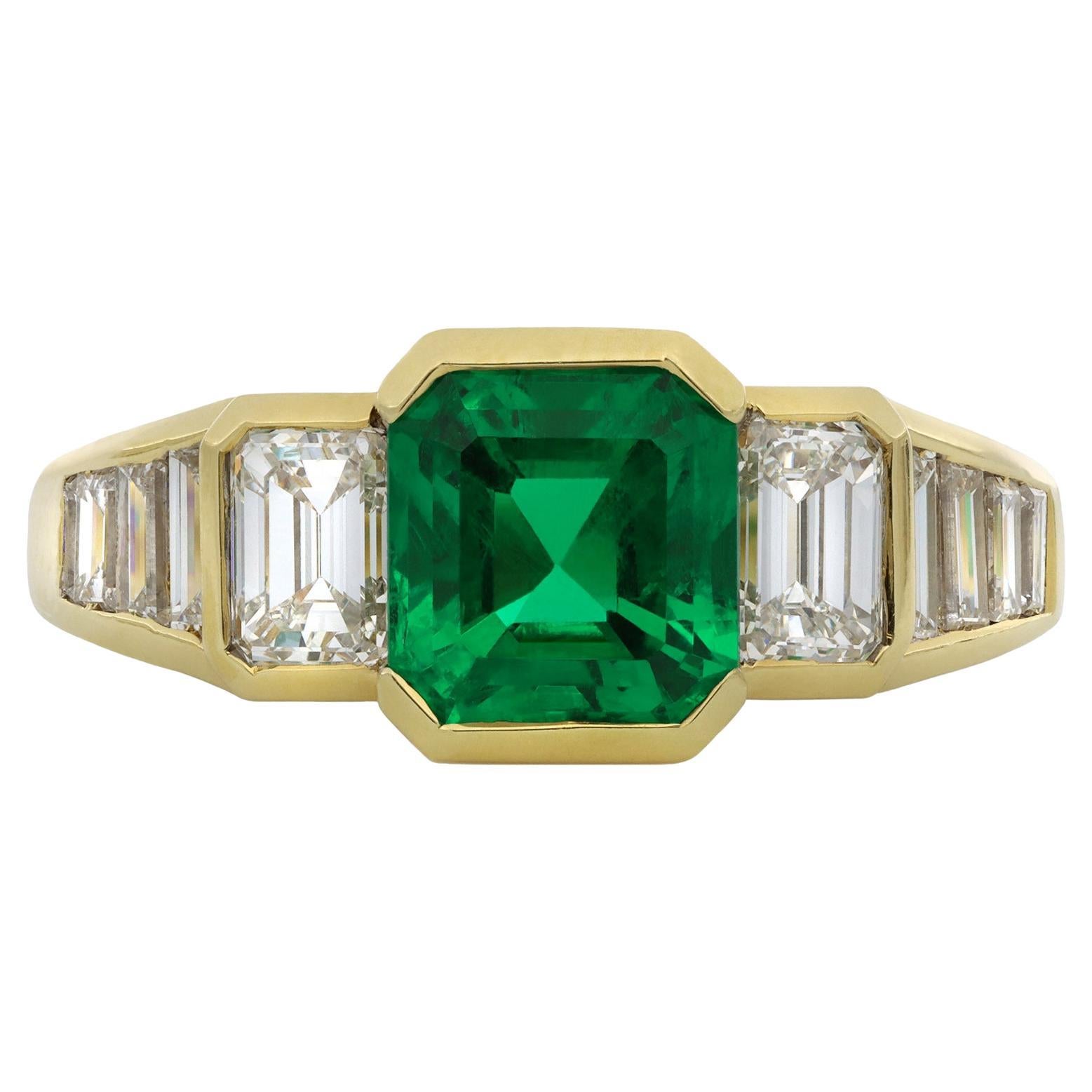 Colombian Emerald and Diamond Ring, Circa 1970. For Sale