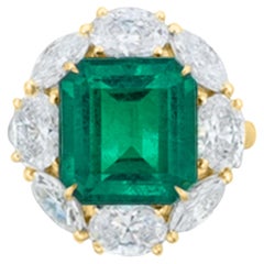 Colombian Emerald and Diamond Ring