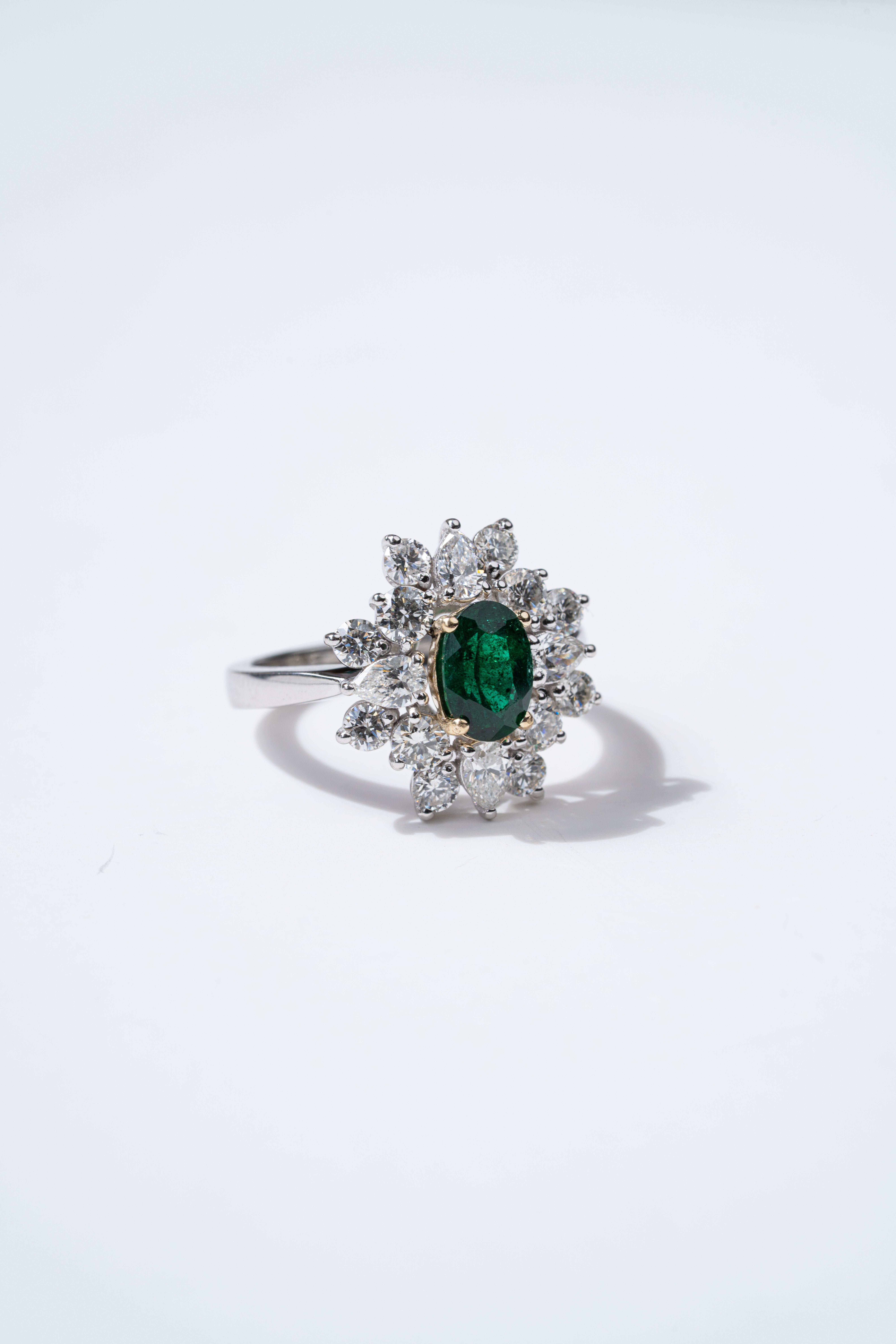 For Sale:  Colombian Emerald And Diamond Statement Ring 6