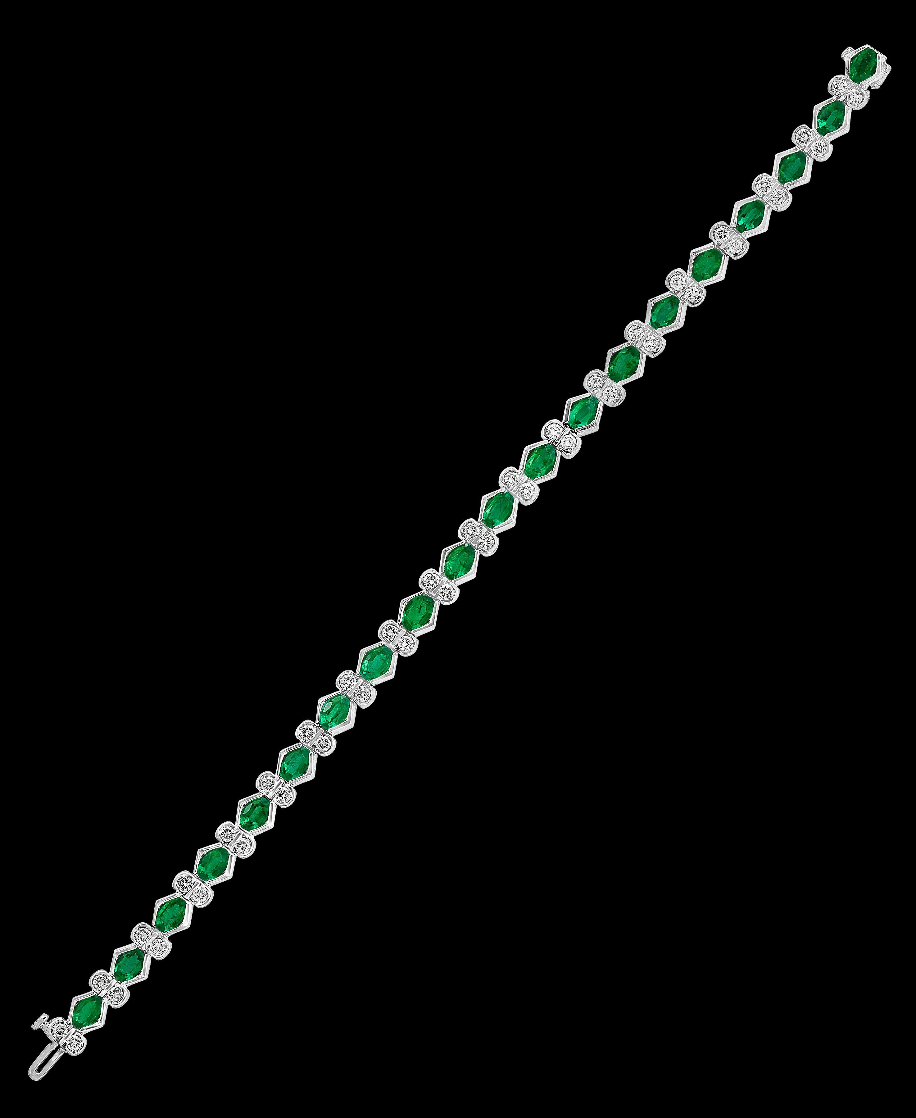 Natural Colombian Emerald & Diamond Tennis Bracelet 18 Karat White Gold, Estate 2