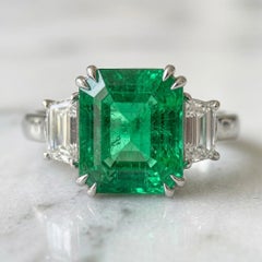 Colombian Emerald and Diamond Three-Stone Ring – 5.13 Carat