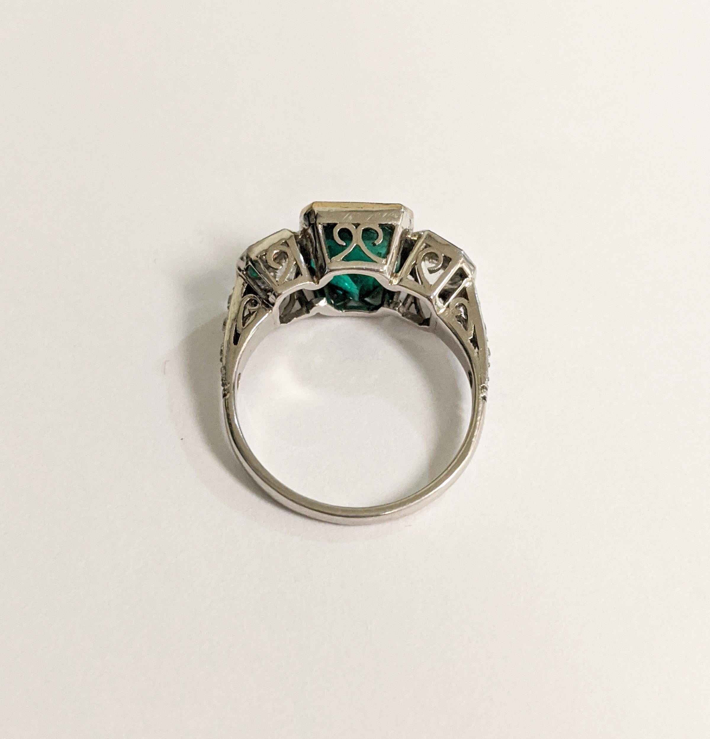Colombian Emerald and Diamond Three-Stone Ring 2