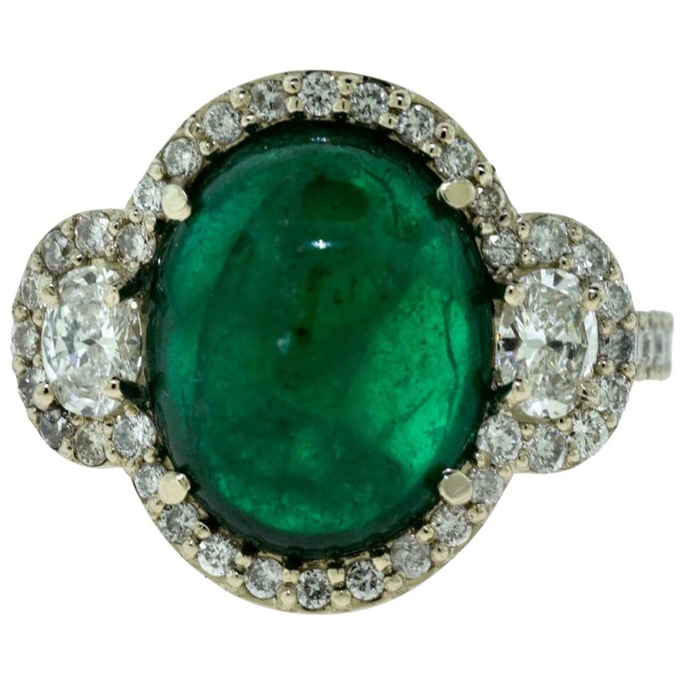 Colombian Emerald Cabochon Cocktail Ring with Diamonds For Sale at 1stDibs