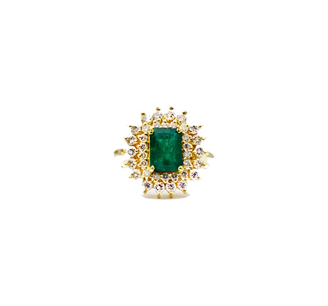 3 Carat Colombian Emerald and 1.25 Carat Diamond Cocktail Ring  4