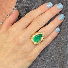 Colombian Emerald Diamond 18 Karat Yellow Gold Cocktail Ring AGL Certified