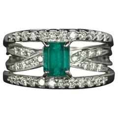 Bague en platine avec émeraude colombienne et diamant