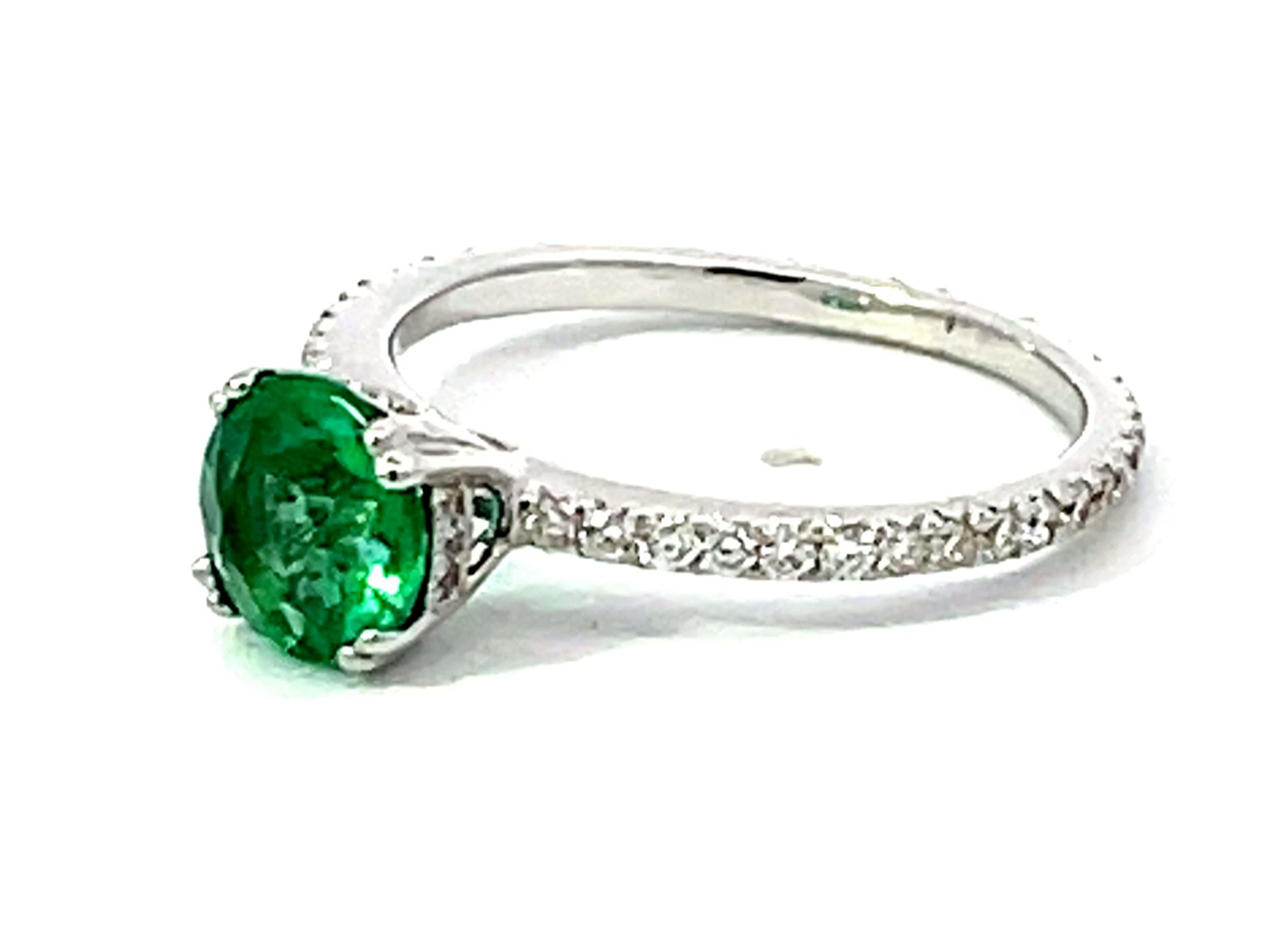 Round Cut Colombian Emerald Diamond Band Ring Solid 18k White Gold For Sale