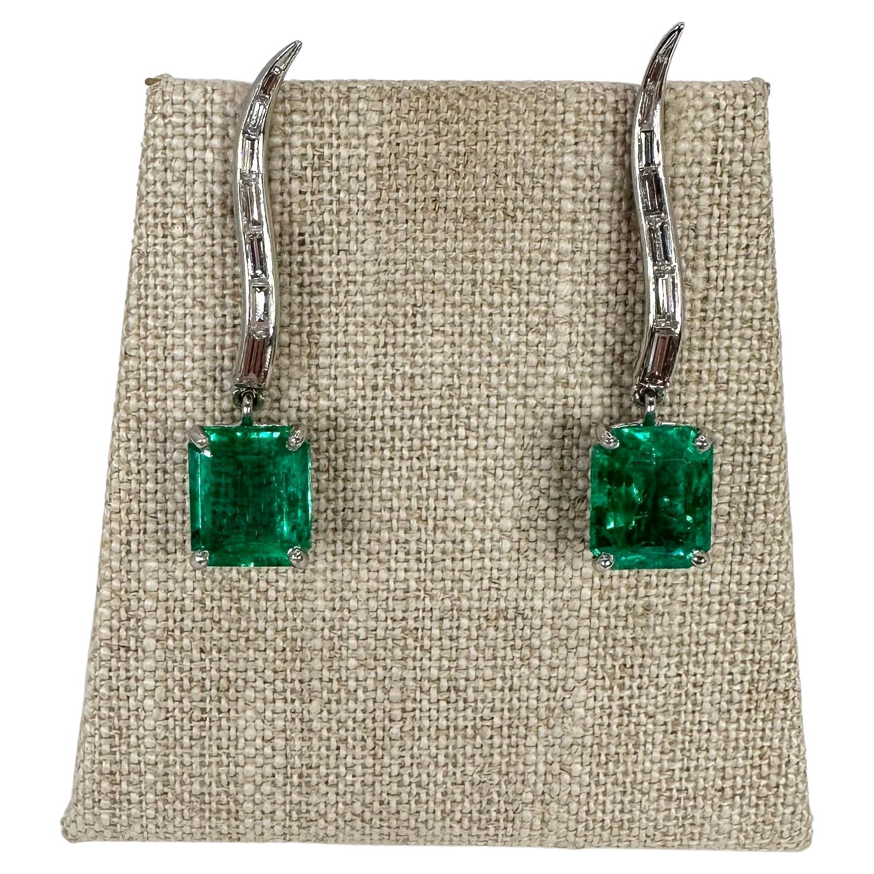 Colombian Emerald Diamond Earrings Luxurious Long Earrings 18kt GIA Certified
