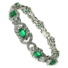 Vintage Truly magnificent 16+ crt brilliant and 7- crt Colombian Emerald Estate Bracelet