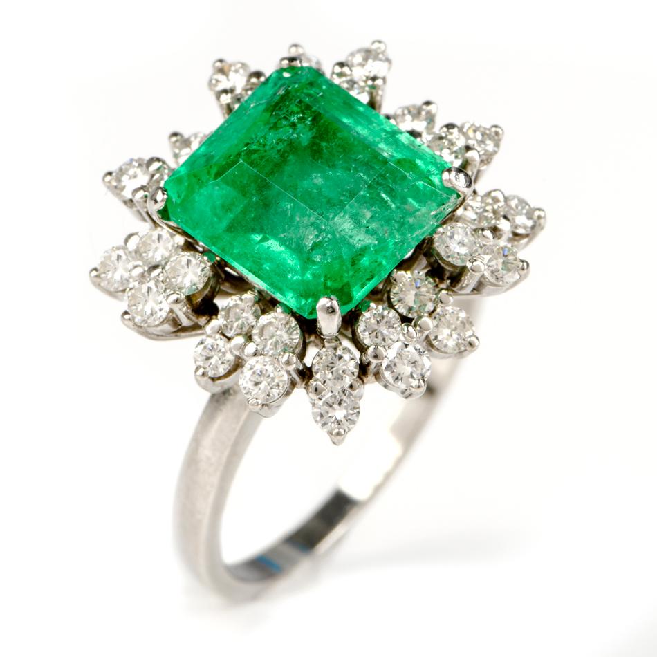 Colombian Emerald Diamond Floral 18 Karat White Gold Cocktail Ring 1