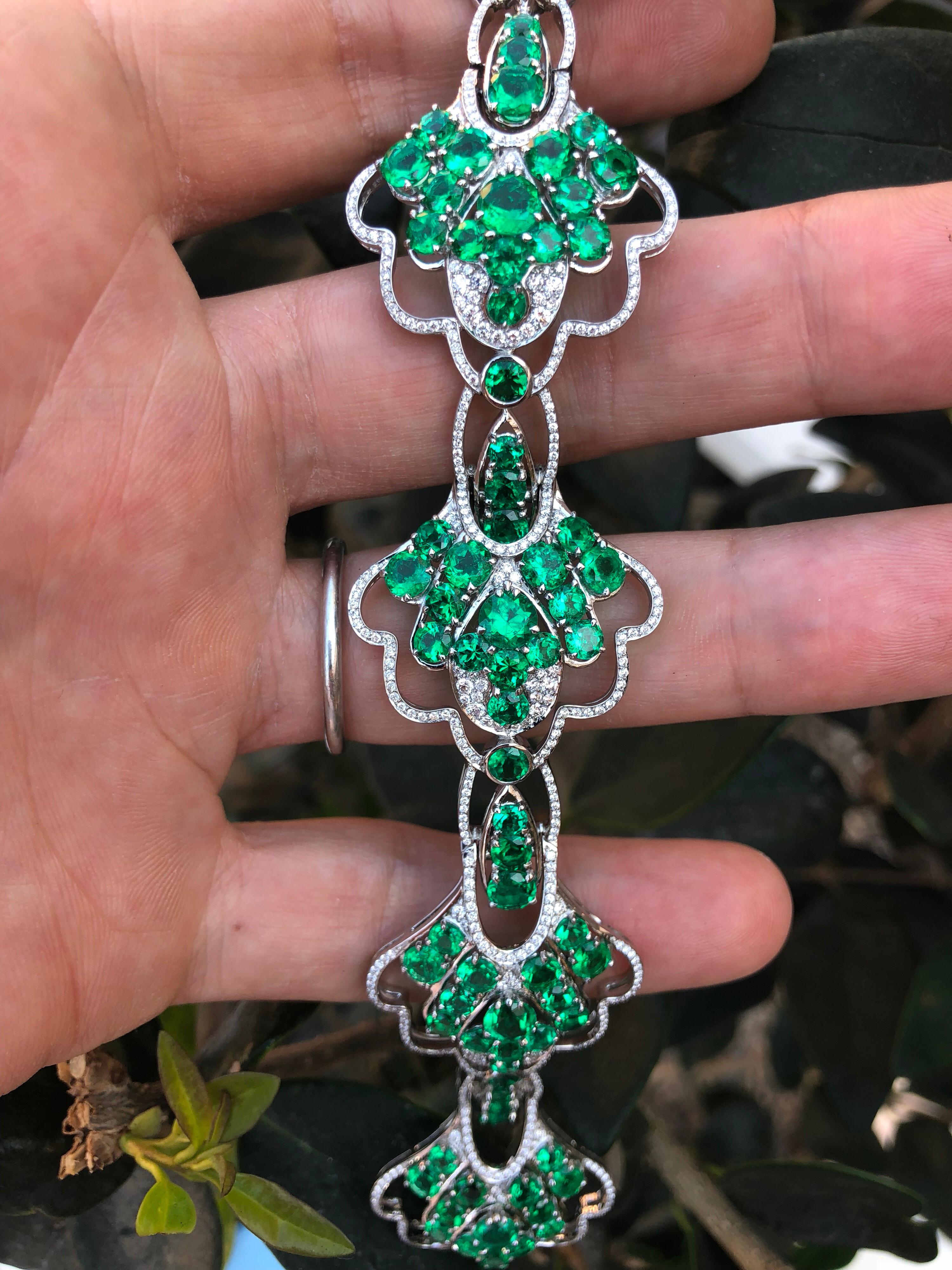 Colombian Emerald Bracelet 21.18 Carats For Sale 1