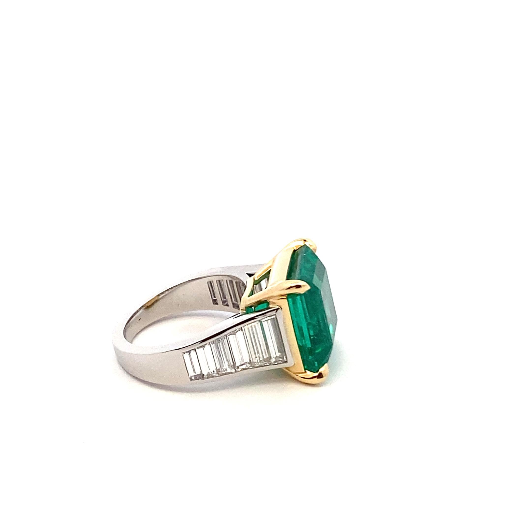 Emerald Cut Colombian Emerald & Diamond Platinum Mounting Ring, Gübelin Certified For Sale