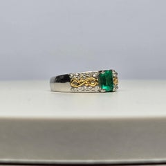 Colombian Emerald Diamond ring 18KT & PLATINUM
