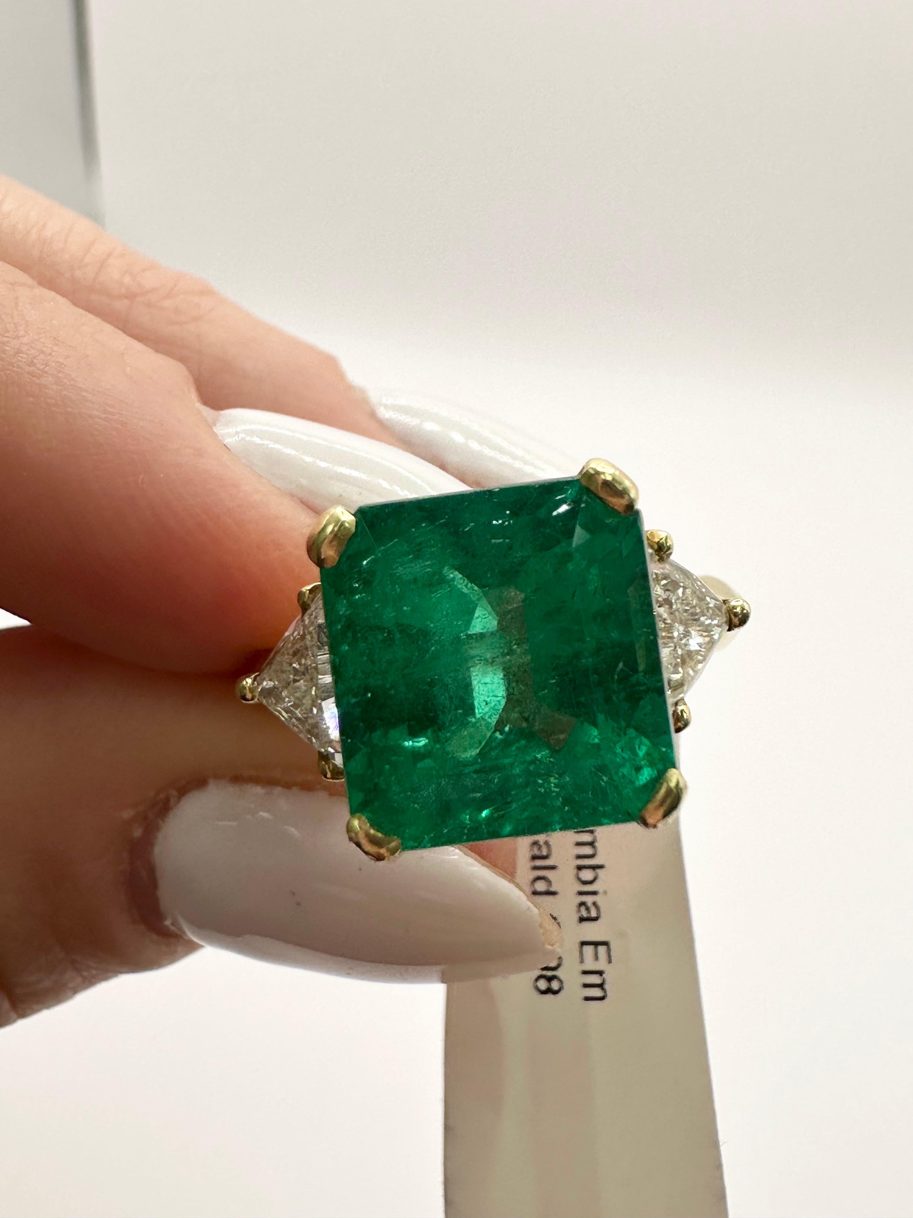 Colombian emerald diamond ring 18KT yellow gold RARE natural emerald 6.98ct For Sale 8