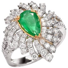 Vintage Colombian Emerald Diamond Swirl Design Cocktail Ring