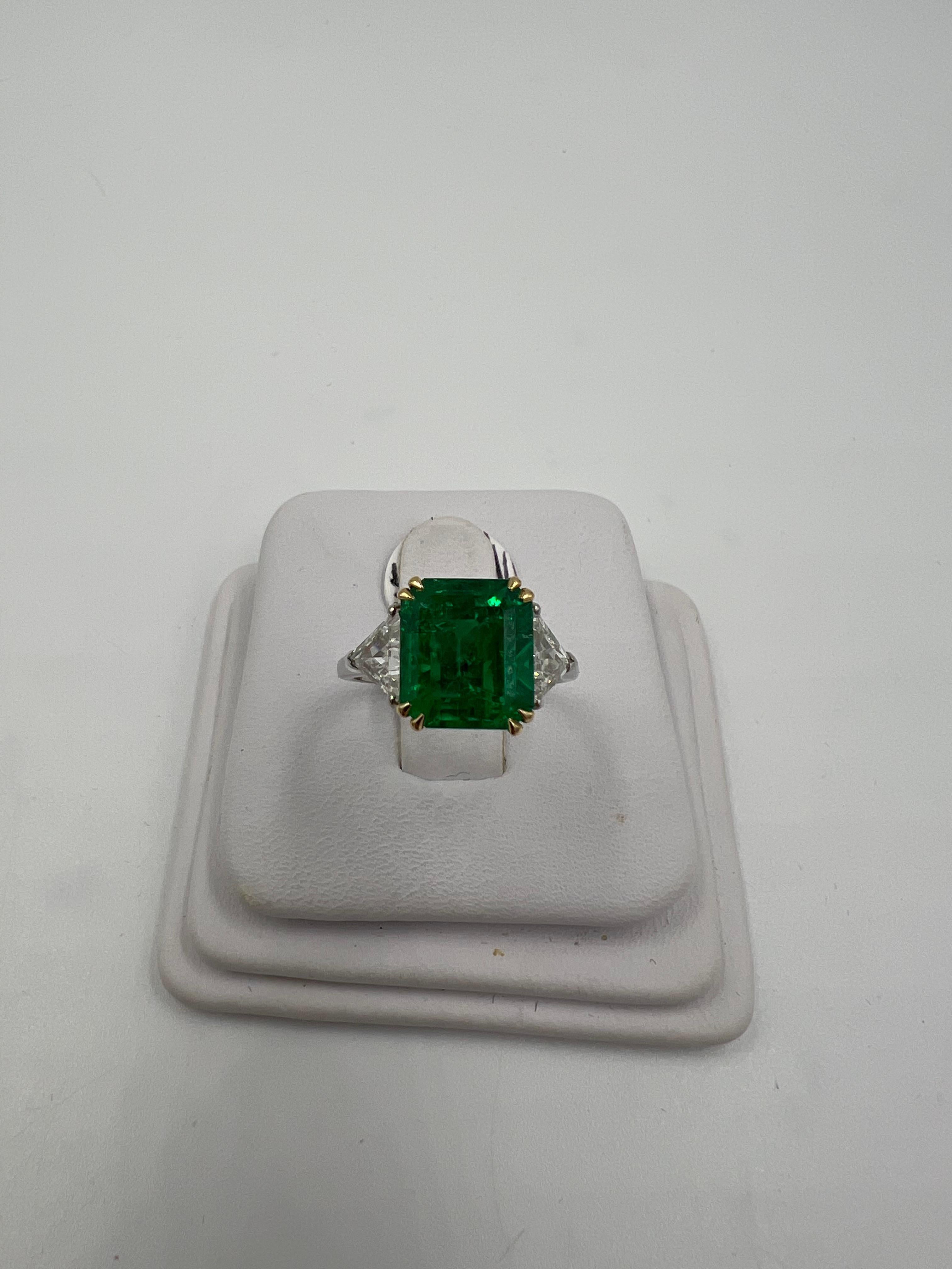 Kolumbianischer Smaragd-Diamant-Dreistein-Weißgoldring für Damen oder Herren