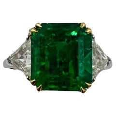 Colombian Emerald Diamond Three Stone White Gold Ring