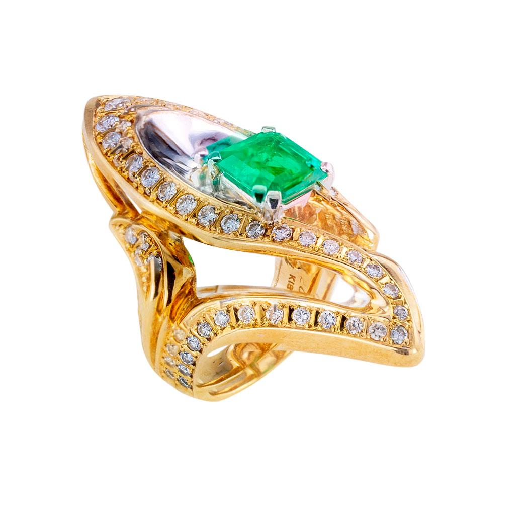 Emerald Cut Colombian Emerald Diamond Two-Tone Gold Cocktail Ring For Sale