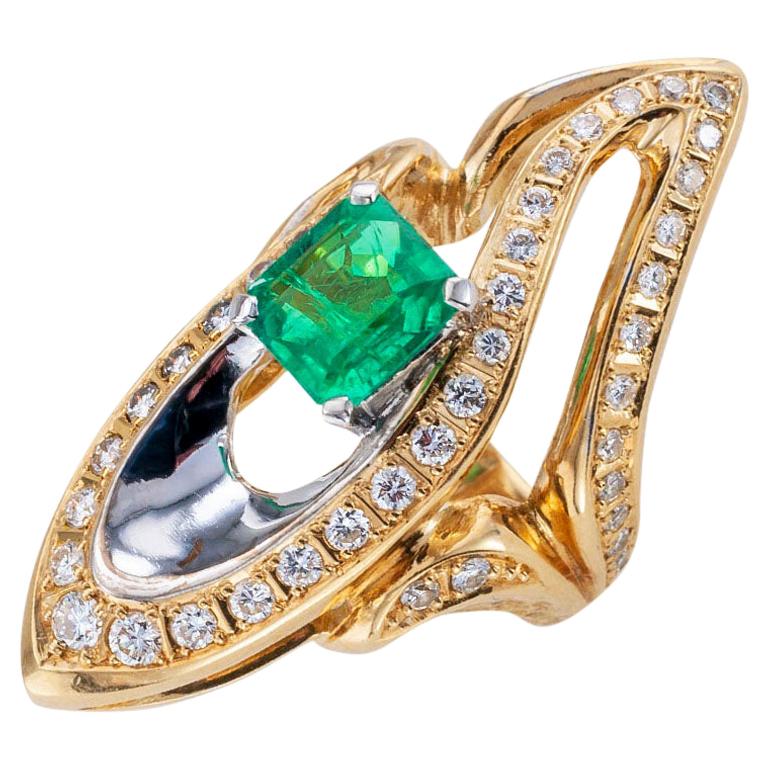 Colombian Emerald Diamond Two-Tone Gold Cocktail Ring For Sale