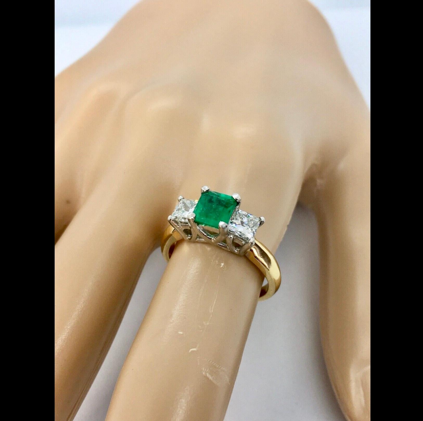 Colombian Emerald and Diamonds Platinum, 18 Karat Three-Stone Engagement Ring For Sale 2
