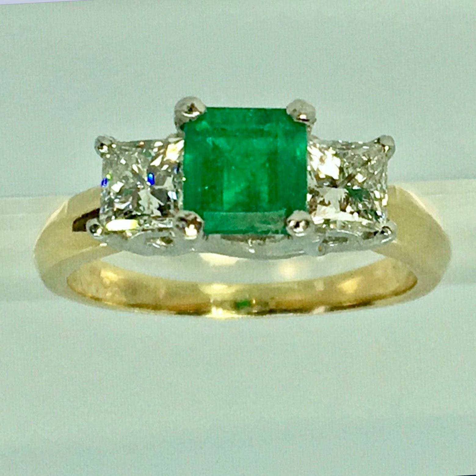 Colombian Emerald and Diamonds Platinum, 18 Karat Three-Stone Engagement Ring For Sale 4