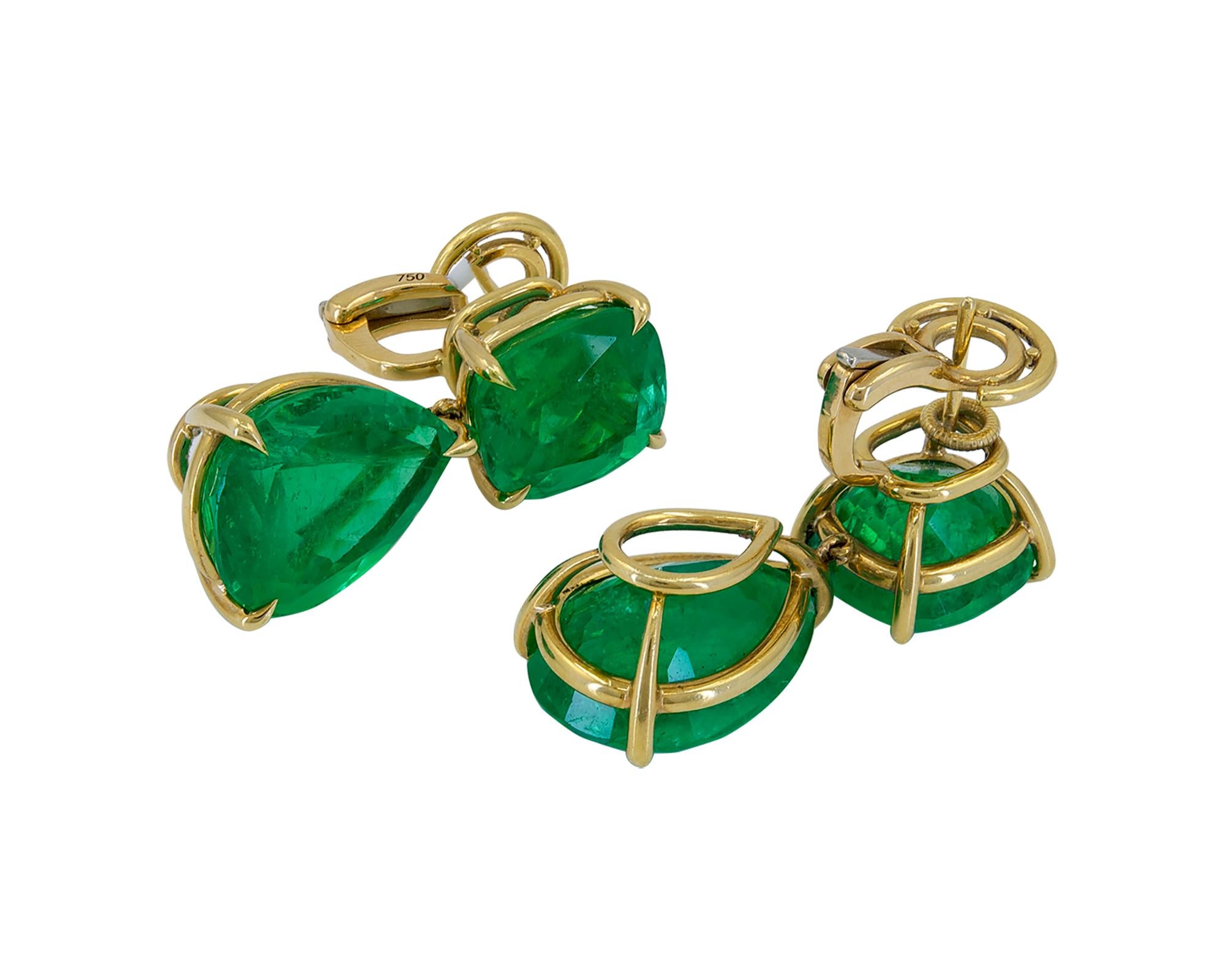 A gorgeous pair of drop earrings Angelina Jolie style. 
The earrings are featuring two cushion-shaped emeralds weighing 13.25 carats. 
And two pear-shaped emeralds weighing 18.63 carats.
Accompanied by a GRS report, stating that the emeralds are