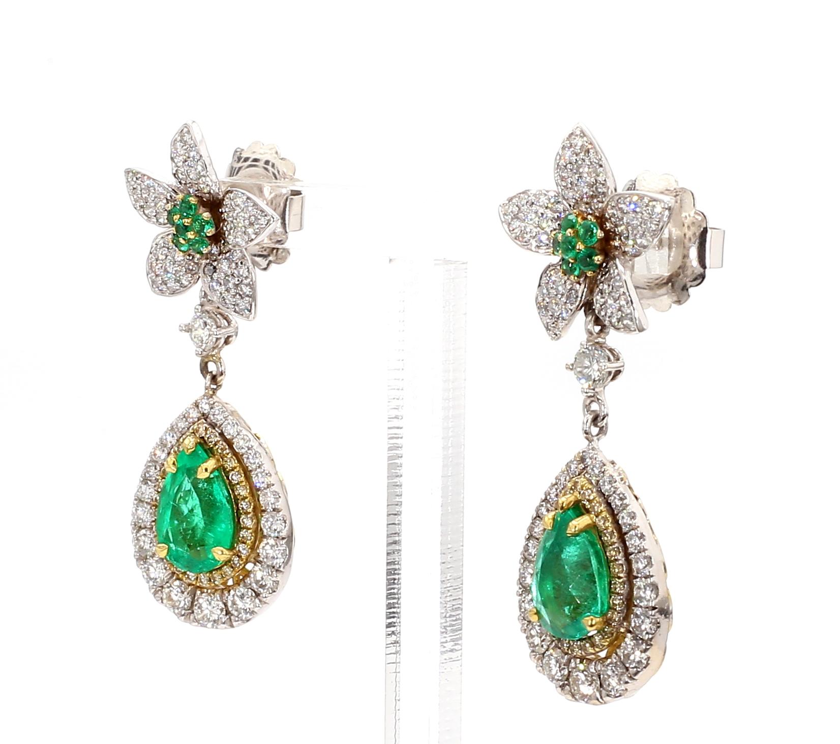 One-of-a-Kind Colombian Emerald Earrings 

3.26 Ct Total - Emerald Weight
2.43 Ct Total - Diamond Weight

GIA Certified

18K Gold Two-Tone Gold