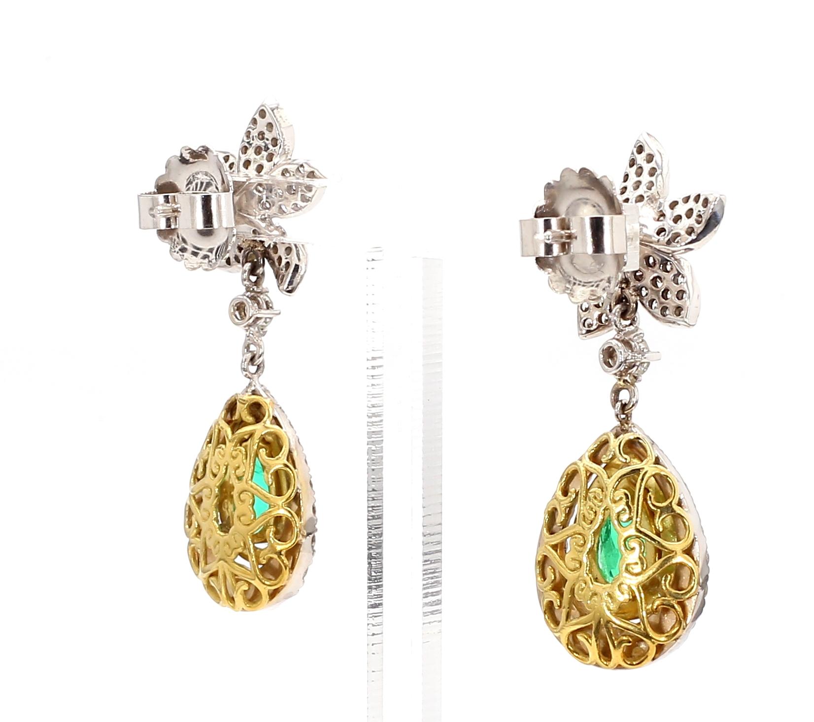 Colombian Emerald Earrings Pear Shape GIA Certified 3.26 ct 18K Two Tone Gold For Sale 1