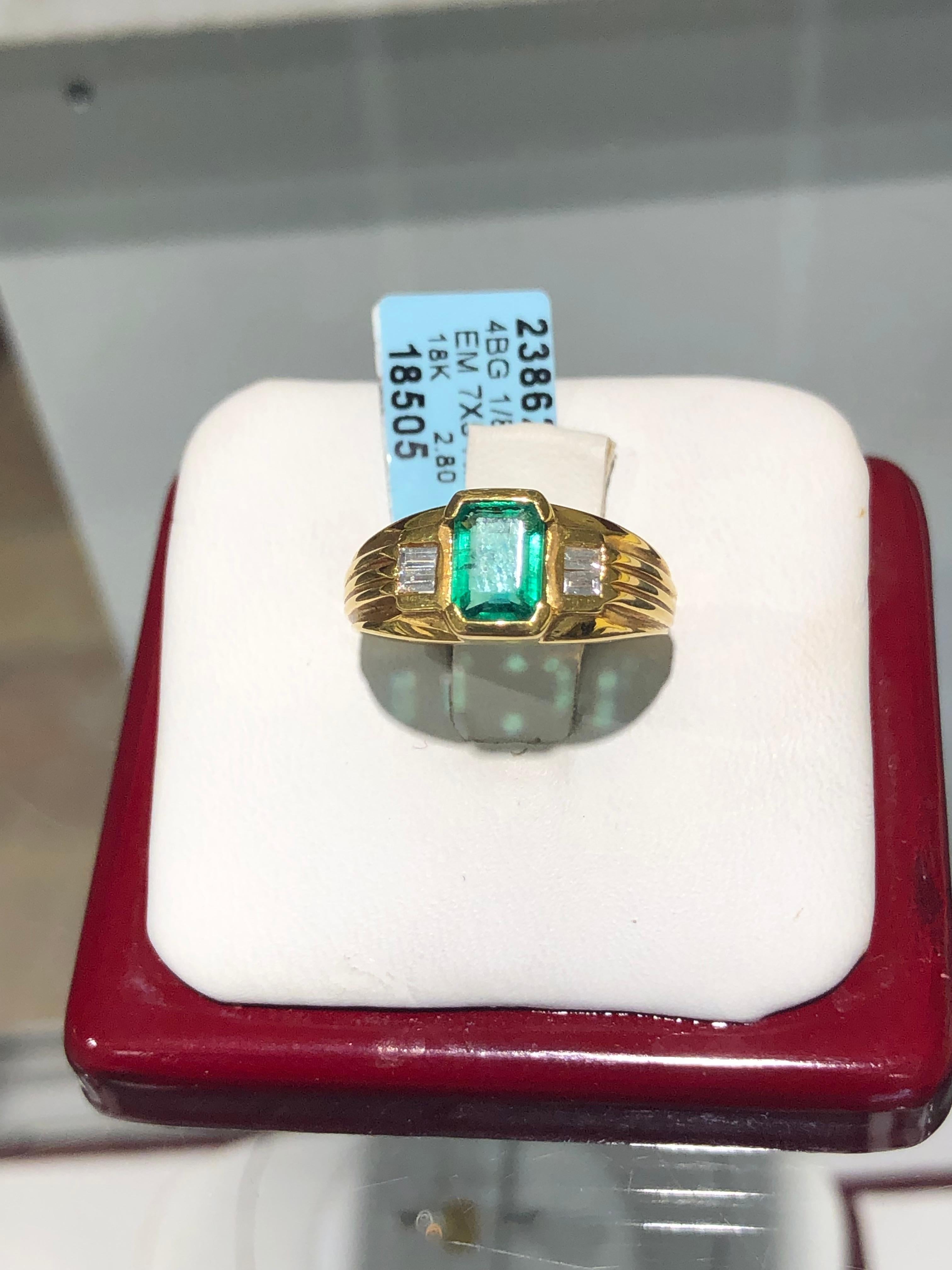 Colombian Emerald, Emerald Cut Diamond Solitaire Vintage Ring 2