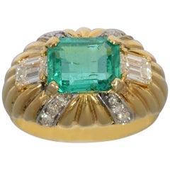 Colombian Emerald No Heat GIA Ring with Diamonds