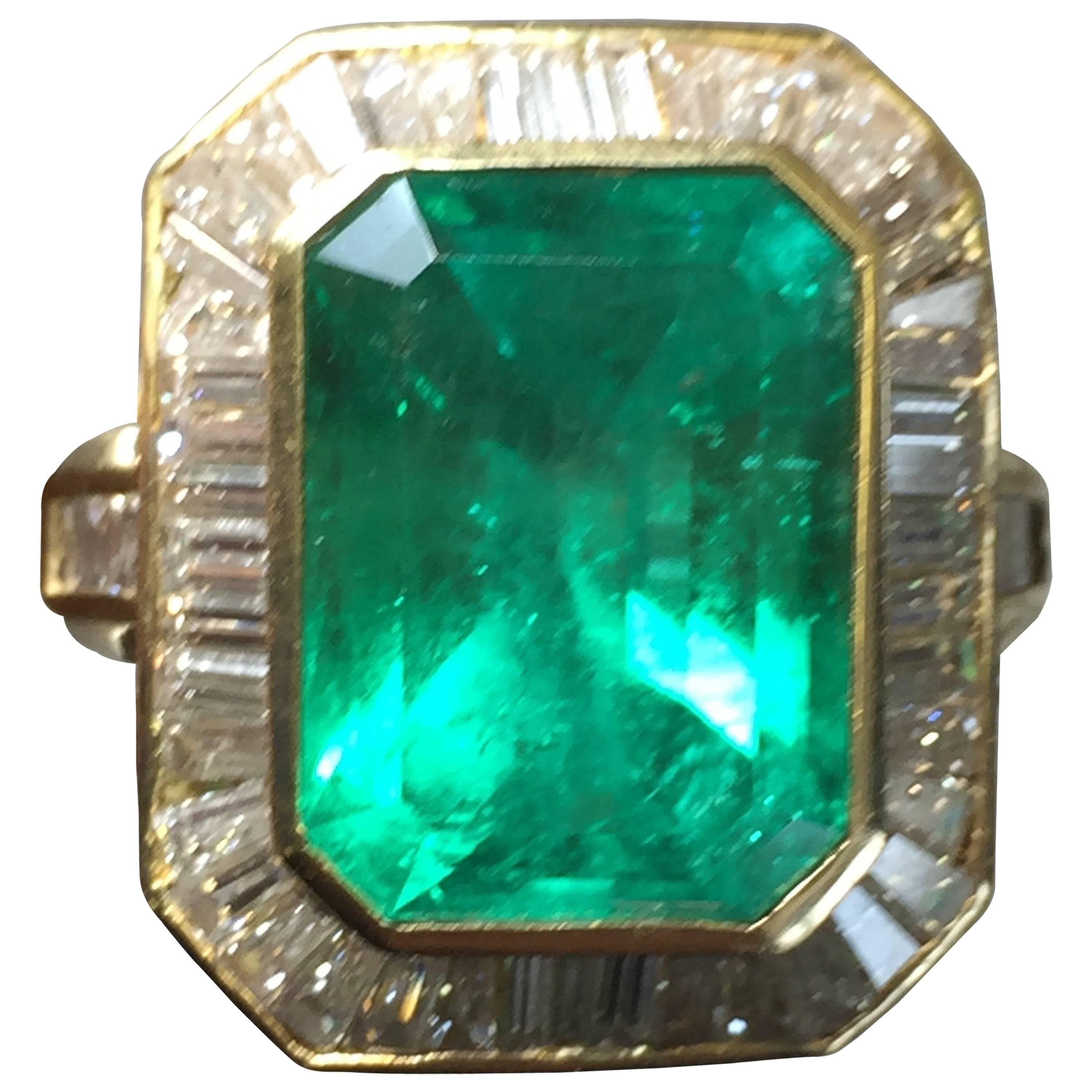 Colombian Emerald Octagon and Diamond Cocktail Ring in 18 Karat Yellow Gold