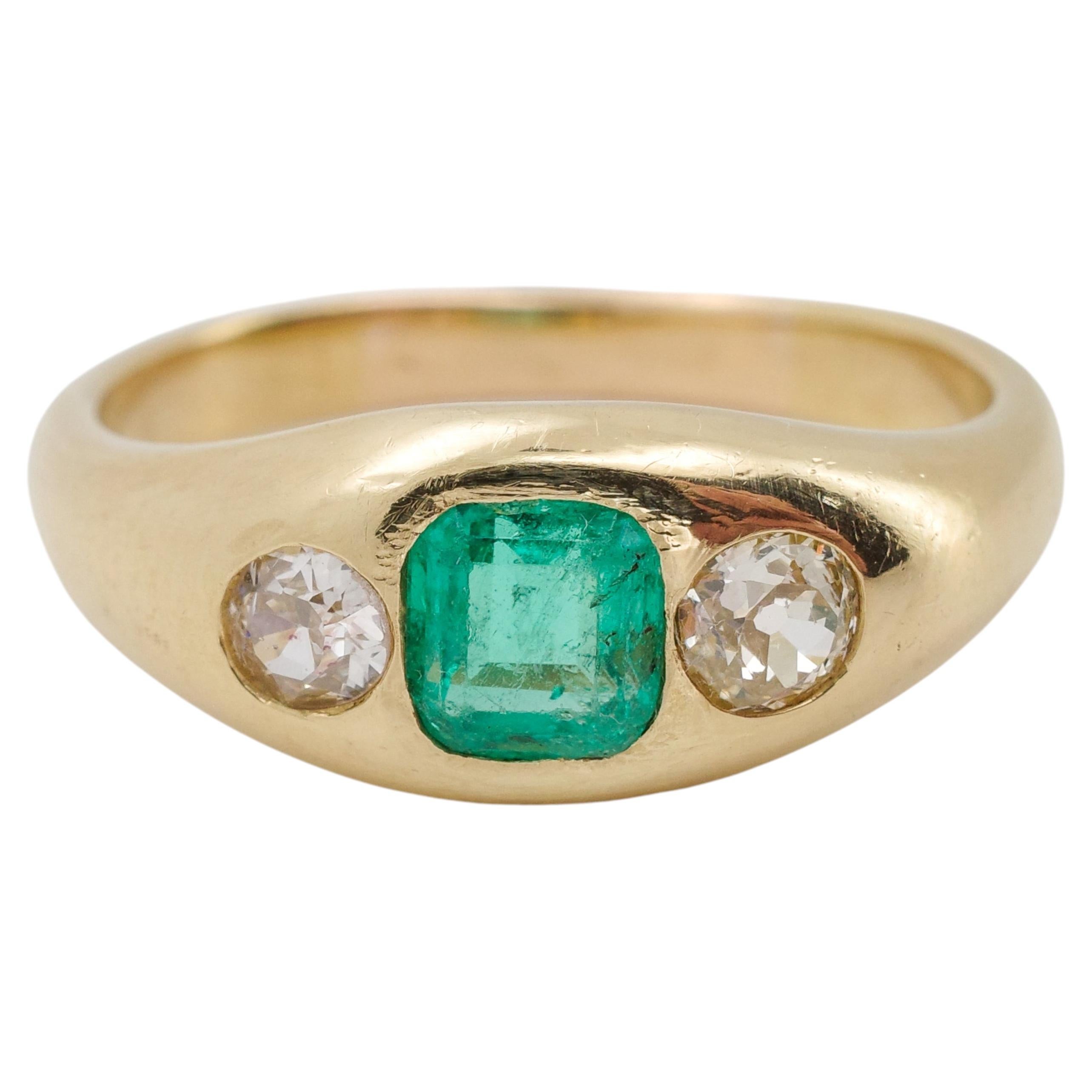 Colombian Emerald & Old Mine Diamond Ring, 18K, France