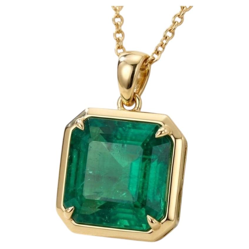 Collier pendentif émeraude colombienne - 5.27 Carat Vivid Green Emerald in 18 Karat