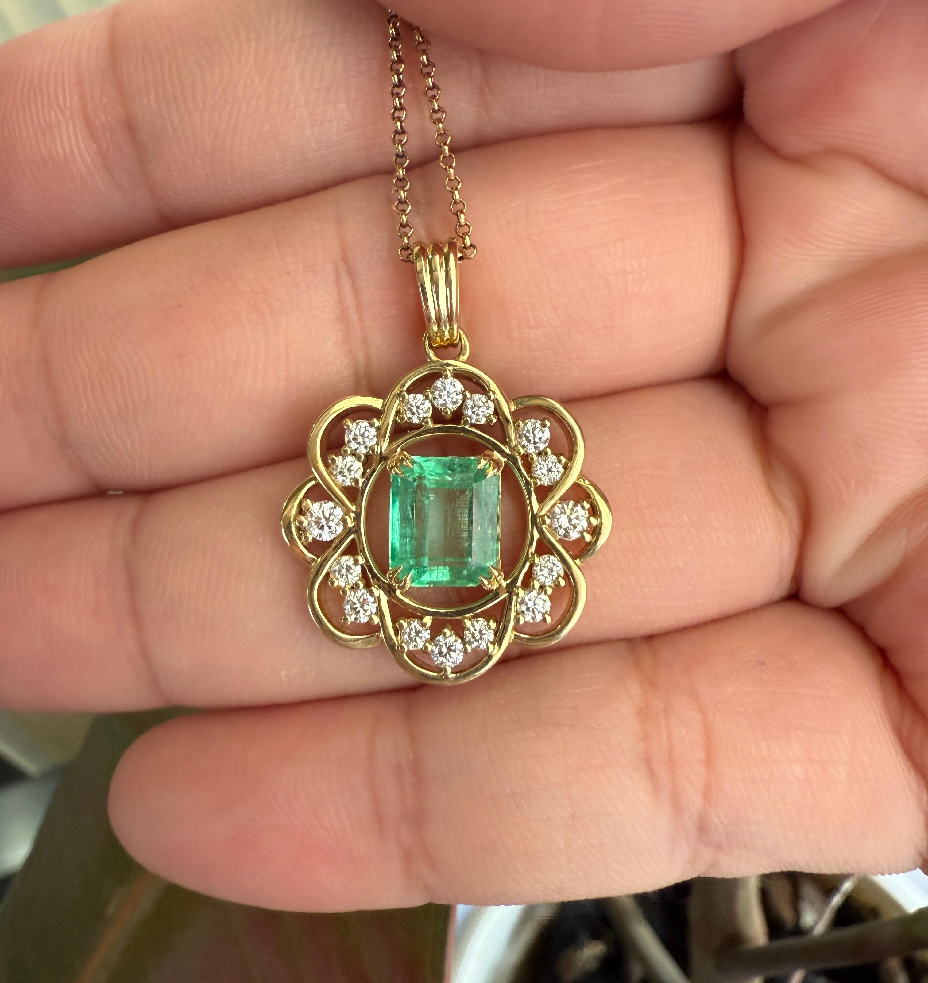 Women's Colombian Emerald Pendant with Diamonds in 18K Yellow Gold  Unique Vintage Look For Sale