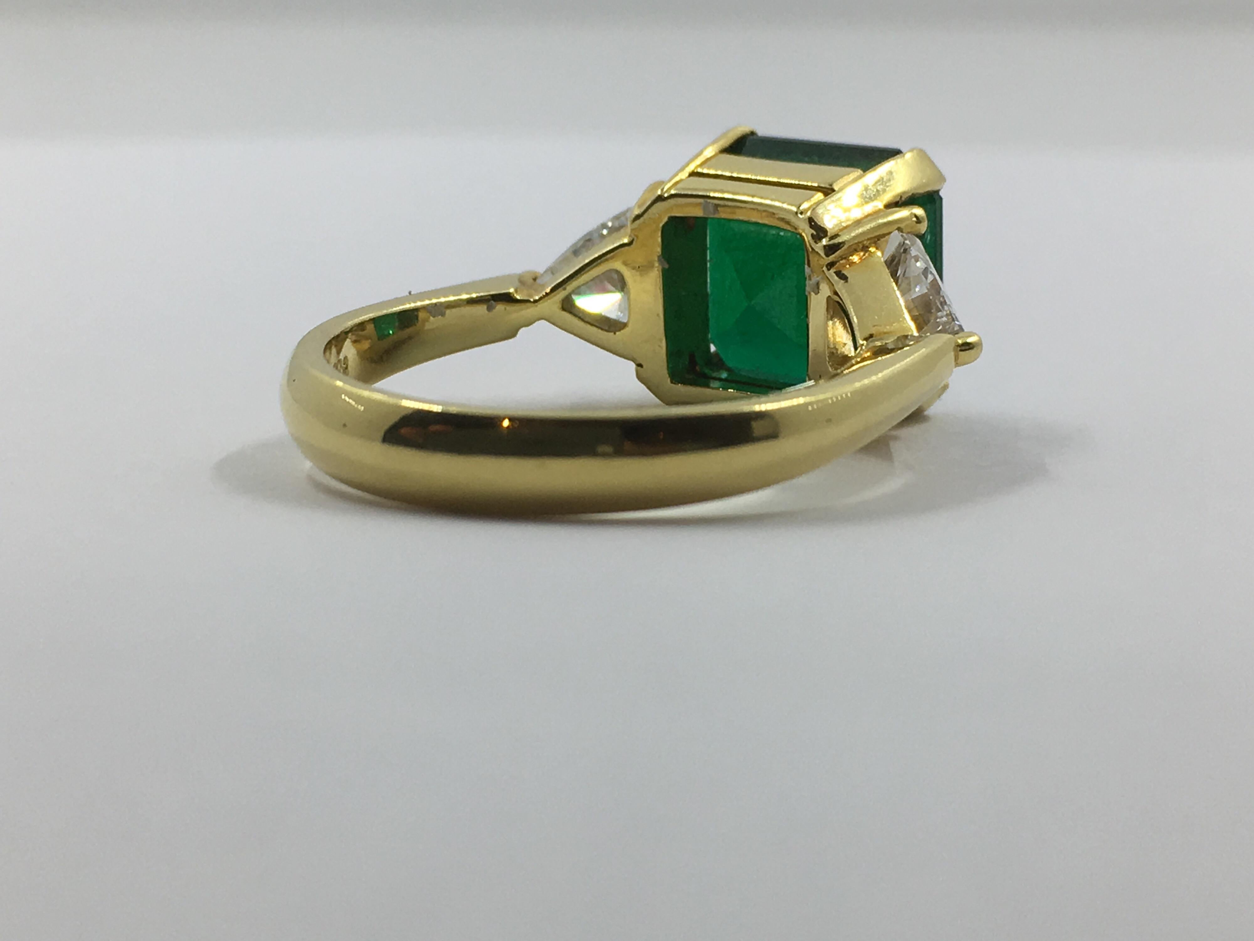 Colombian Emerald Ring # 21-11606 In New Condition For Sale In Wilmington, DE