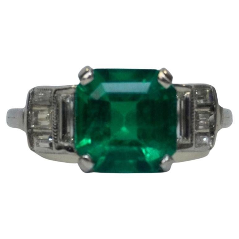 Colombian Emerald Ring 2.13 Carats, Diamonds, Platinum Ring, Colombian Emerald For Sale