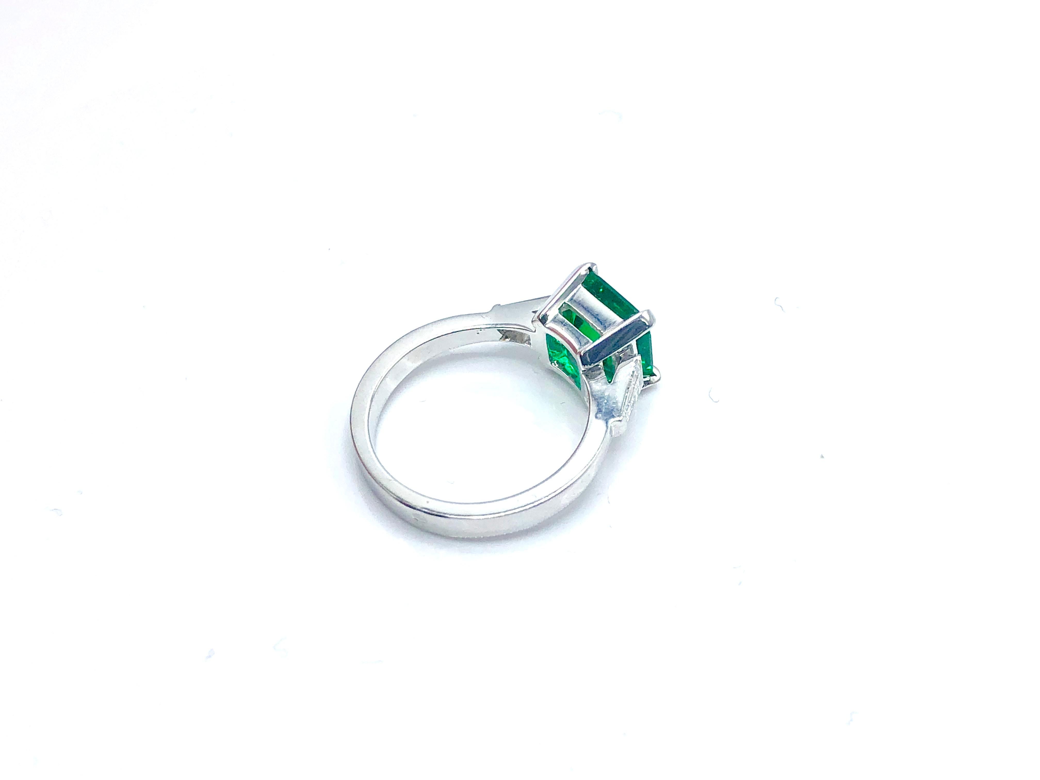 Emerald Cut 18 Karat White Gold Colombian Emerald Engagement Ring For Sale