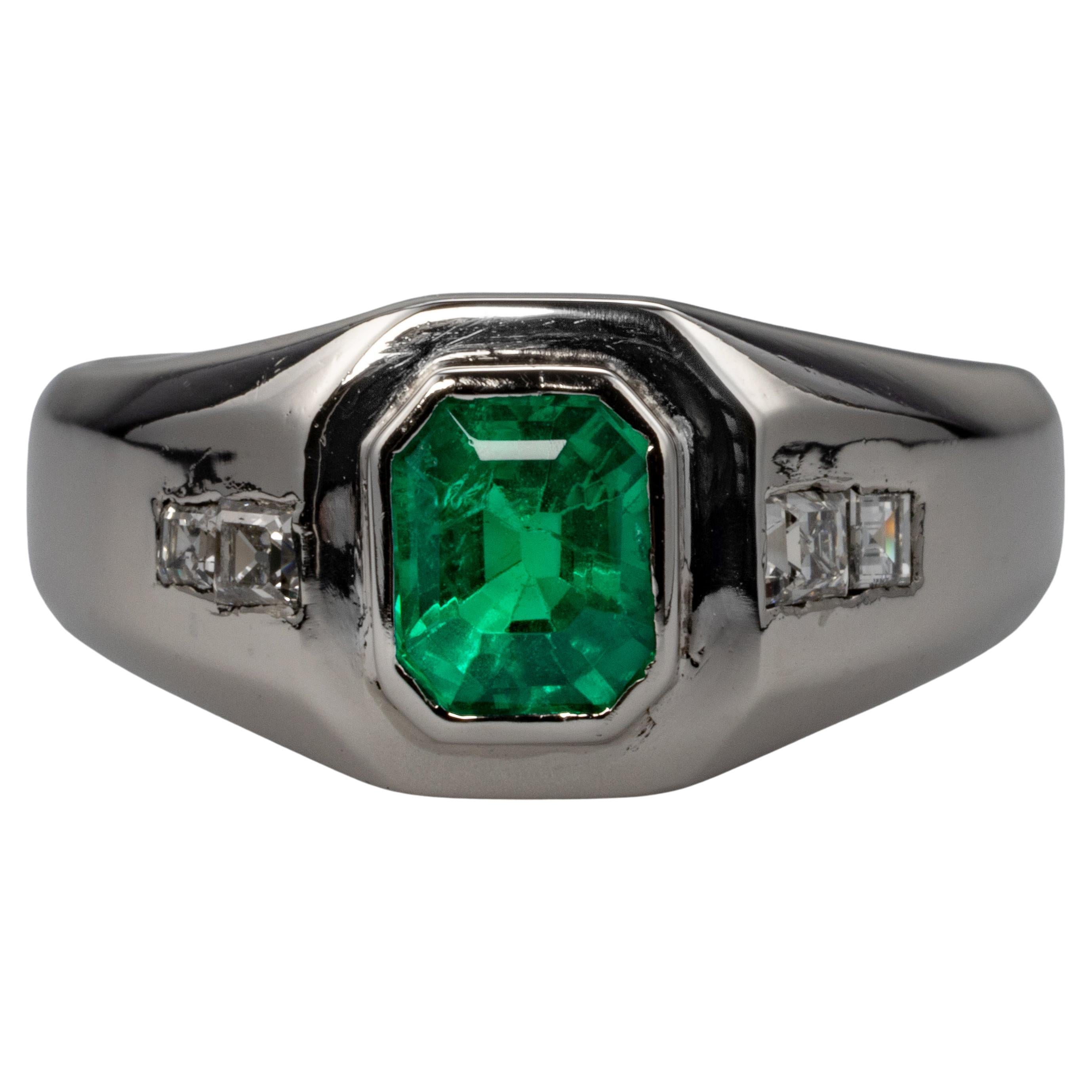 Emerald Ring with Diamonds in Platinum Certified Colombian 