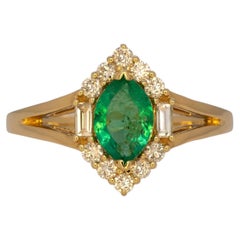 Colombian Emerald Ring with Earth Mined Diamond Accents: Solid 14K Gold, 7.5x8mm