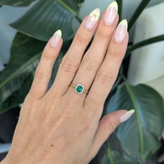 Colombian Emerald Ring with Earth Mined Diamonds Accents: Solid 14K Gold, 6x5mm